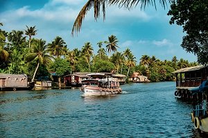 Kerala Honeymoon Tour Package